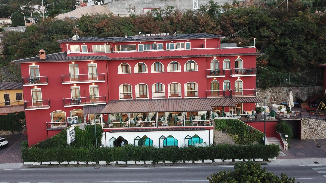 Hotel Merano เบรนโซเน ซูล การ์ดา ภายนอก รูปภาพ