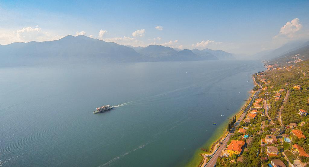 Hotel Merano เบรนโซเน ซูล การ์ดา ภายนอก รูปภาพ